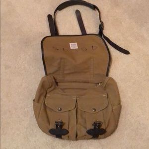 Filson medium field bag